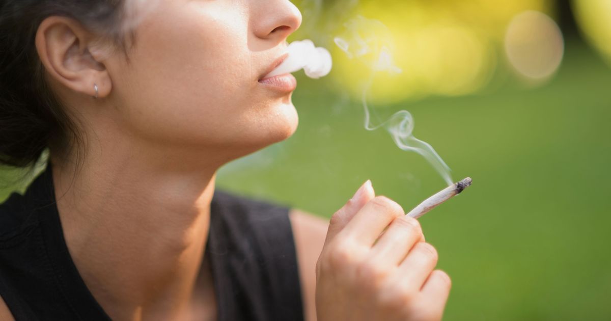 cigarette stub crossword clue Pain