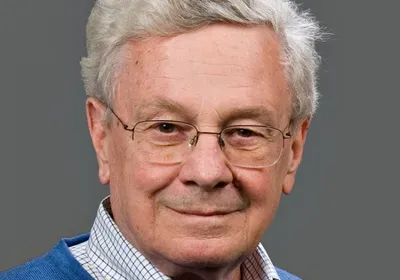 Pioneer in Bioethics Daniel Callahan Dies | The Scientist