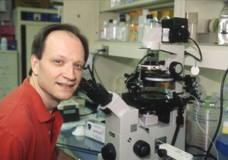 Cellular Biologist Michael Mueckler Dies at 67