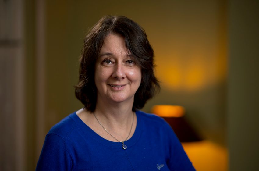 Image of Monique Smeets. She has shoulder-length brown hair and smiles at the camera. She wears a blue shirt. Image of Monique Smeets. She has shoulder-length brown hair and smiles at the camera. She wears a blue shirt.