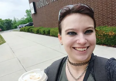 Image of Shelby Bradford smiling at the camera.