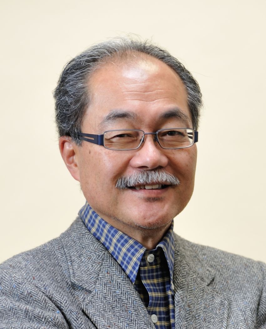 Hiroshi Ohno, an intestinal immunologist at the Institute of Physical and Chemical Research, Japan, who studies the effects of host-gut microbiota interactions on the host physiology. He wears a grey blazer and smiles at the camera. Hiroshi Ohno, an intestinal immunologist at the Institute of Physical and Chemical Research, Japan, who studies the effects of host-gut microbiota interactions on the host physiology. He wears a grey blazer and smiles at the camera.