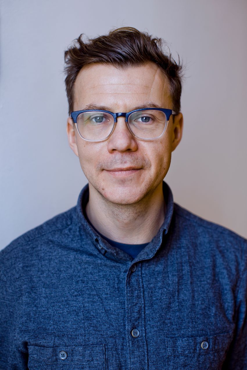 Jakub Sedzinski, a cell biologist at the University of Copenhagen, looks straight at the camera, slightly smiling. He’s wearing a blue shirt and glasses with a blue and clear frame. Jakub Sedzinski, a cell biologist at the University of Copenhagen, looks straight at the camera, slightly smiling. He’s wearing a blue shirt and glasses with a blue and clear frame.