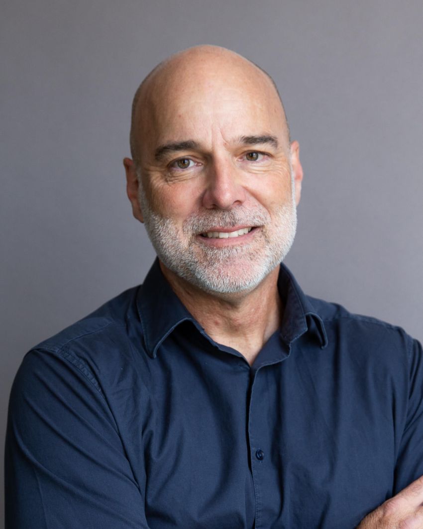 A photograph of François Haman, who studies energy metabolism and nutrition in extreme environments including cold.