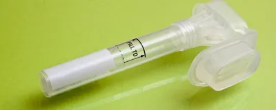 Picture of a device for saliva sample collection