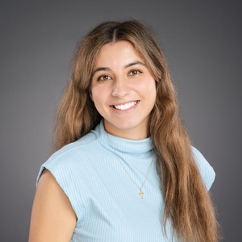 Image of postdoctoral researcher Kelly Pimenta. Image of postdoctoral researcher Kelly Pimenta.